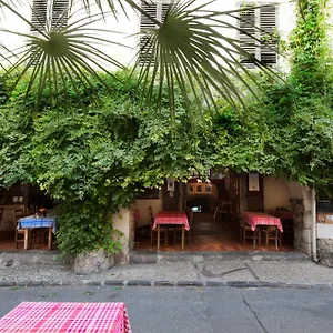 Hotel Les Arcades Biot
